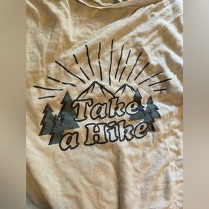 Women's XL graphic crop top